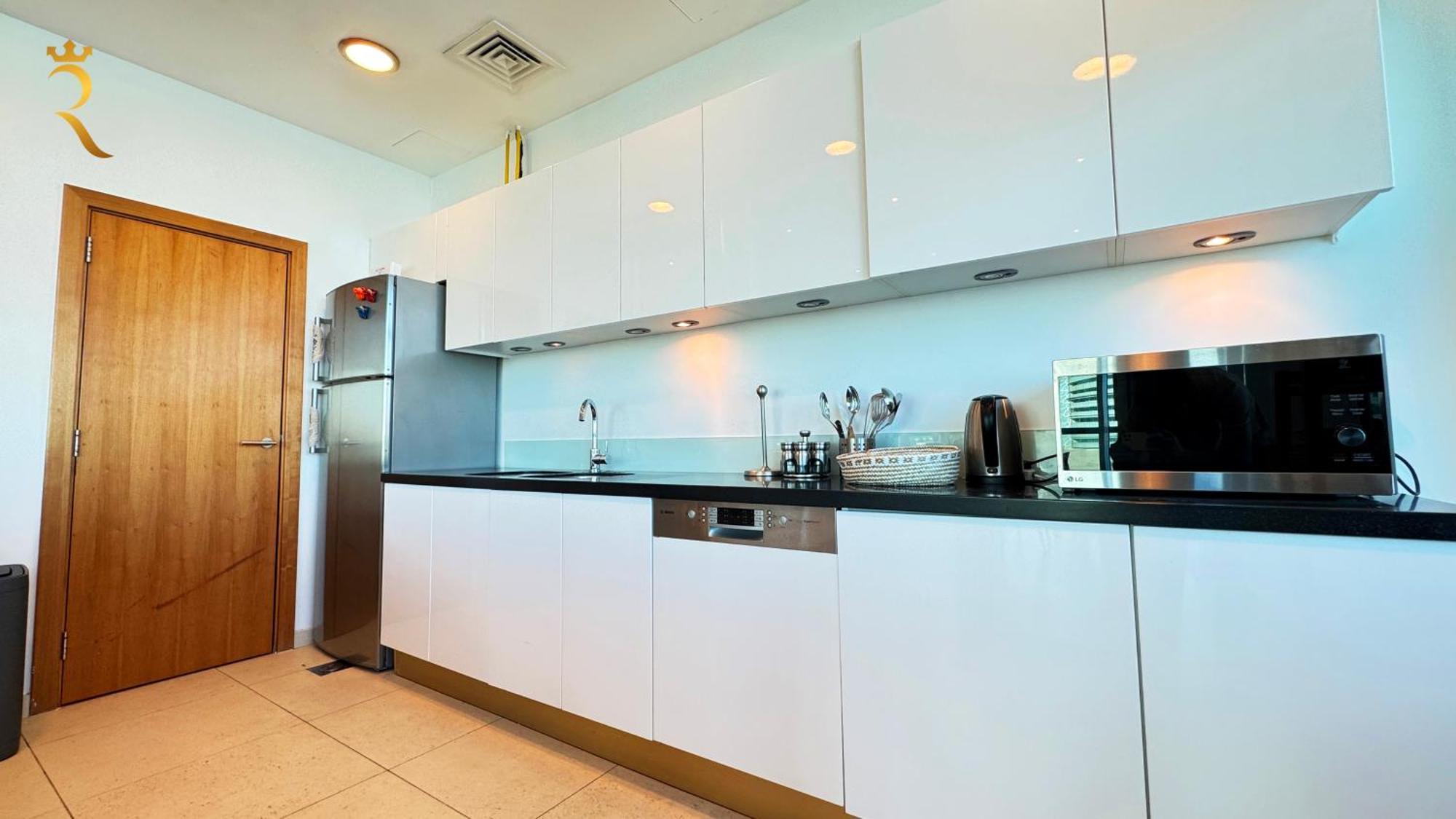 Oceanview 2br Bliss In Al Raha With Pool N Balcony Appartement *