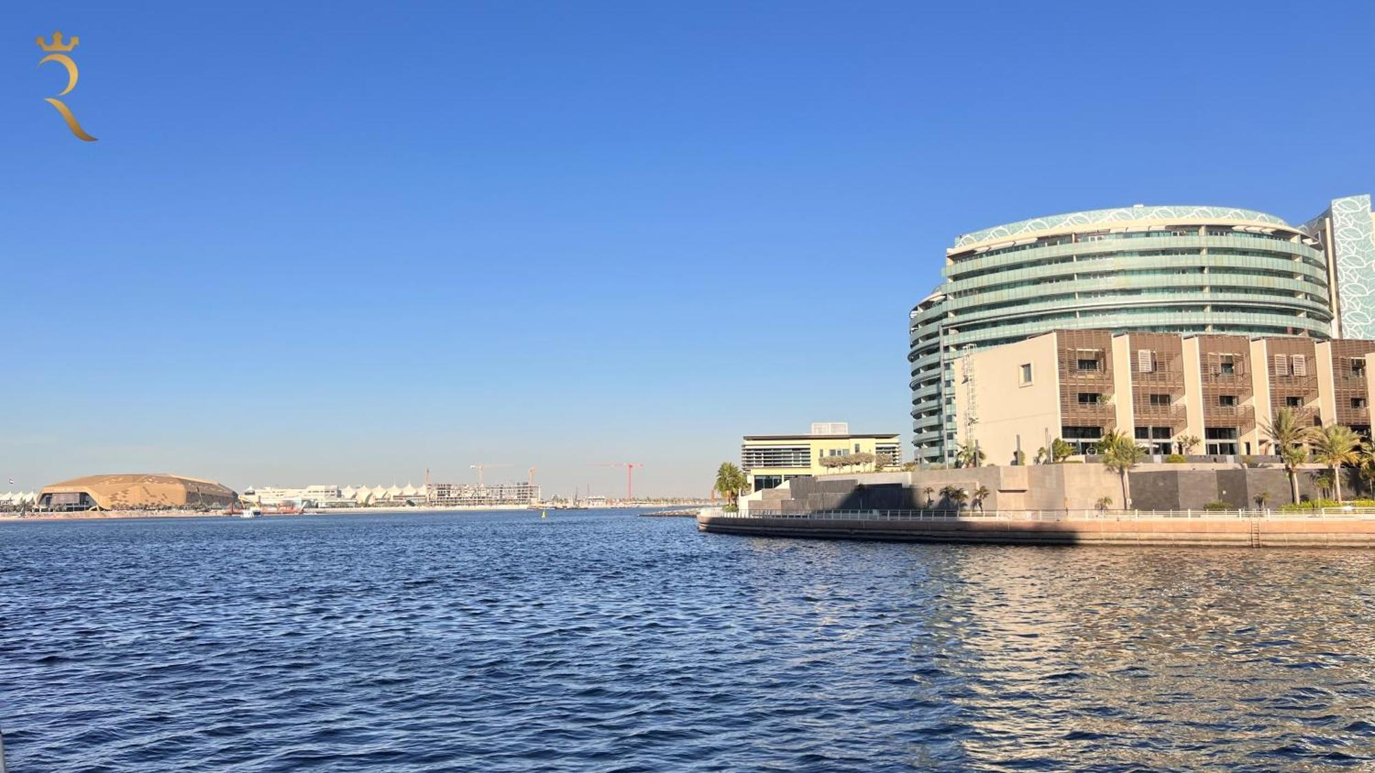 Oceanview 2br Bliss In Al Raha With Pool N Balcony Appartement