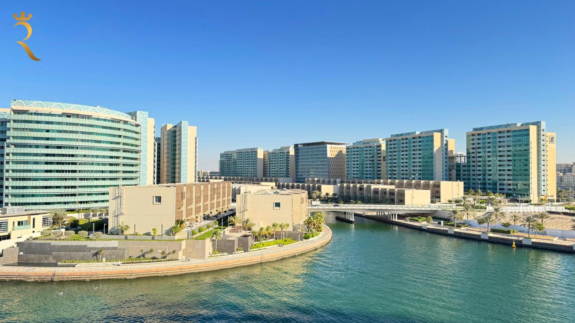 Oceanview 2br Bliss In Al Raha With Pool N Balcony Appartement