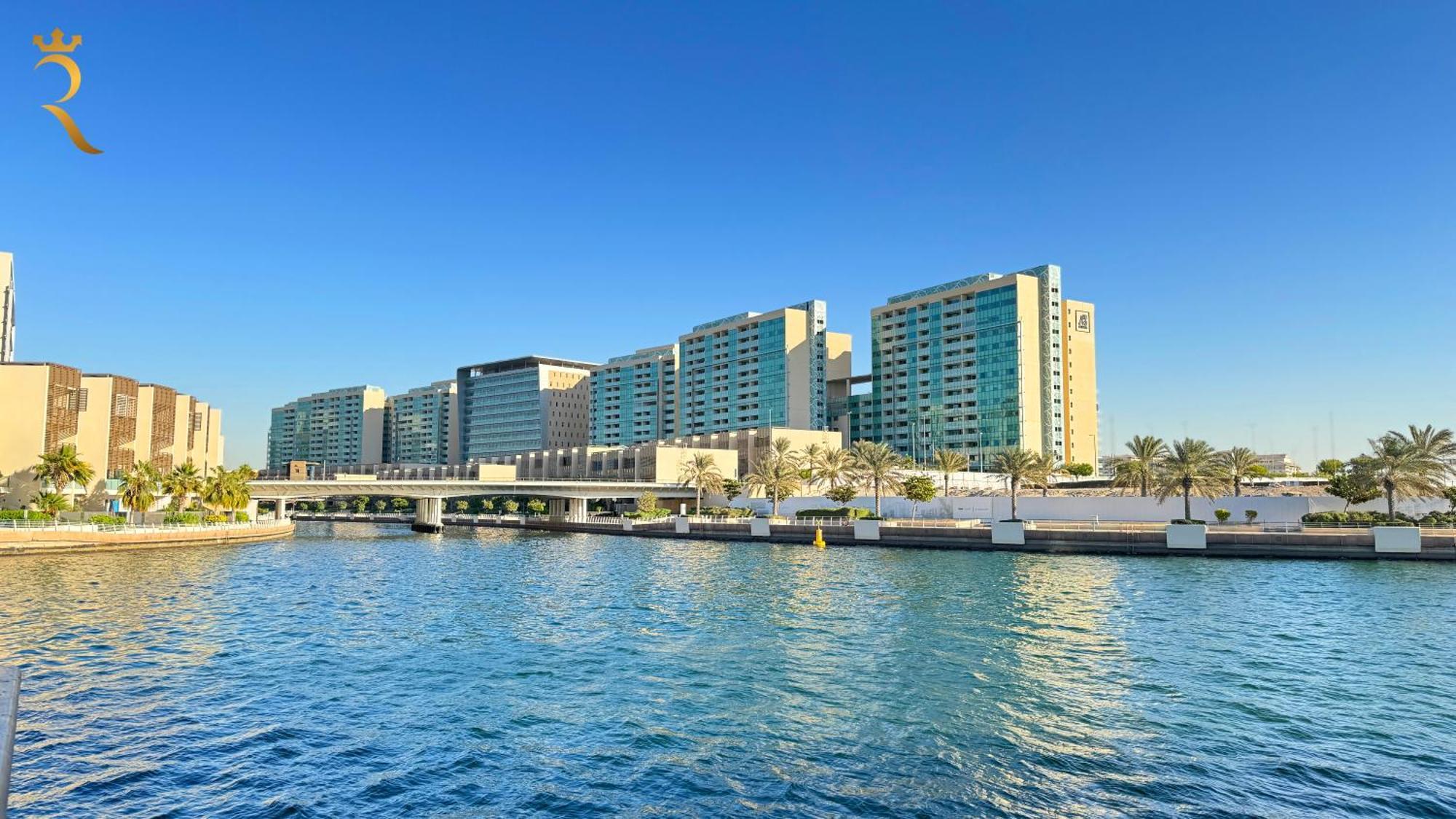 Appartement Oceanview 2br Bliss In Al Raha With Pool N Balcony Abou Dabi